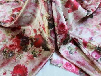 Lepa Rose Cvetje Digital Print Saten Charmeuse Blago Za Obleke