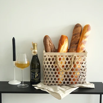 Mehko kruh simulacije kuhinja rekviziti, vzorčna soba prikaže ponaredek kruh kombinacija, simulacije dolge štruce kruha