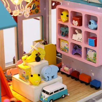 Miniaturni Model, DIY Lutka House Predstavlja Ročno izdelane Igrače Za Odrasle In Otroke Za Rojstni dan In Božič
