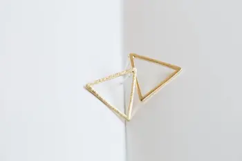 Nov Prihod Moda majhen Trikotnik klinov Uhani barve zlato/zlato je povečal 30 parov/veliko Brezplačna Dostava ED008