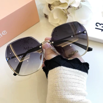 QPeClou 2020 Nove Luksuzne Prevelik Rimess Sončna Očala Ženske Modni Kovinskih Kvadratnih Sončna Očala Ženski Velik Okvir Odtenki Oculos De Sol