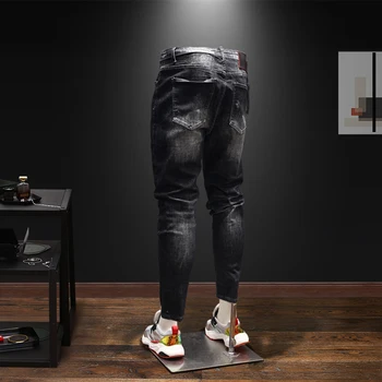Moški Nov Trend Raztrgala Vezenje Priložnostne Slim Fit Jeans Hlače