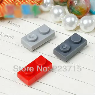 S482 50pcs *Posebne Plošče 1 x 2 m. gumbi na obeh straneh* DIY razsvetlil blok opeke,ki je Združljiv Z Združuje Delcev