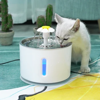 Samodejno Mačka Vodnjak Hišne LED Električni USB Pes, Mačka Izklop Pijem Napajalni Skledo 2.4 L Pet Pitne Vodnjak Razpršilnik