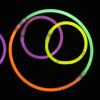 100 Kos Stranka Fluorescence Svetlobe Sijaj Palice, Zapestnice, Ogrlice, Neon, Za Svate Sijaj Palice Svetla Barvita Sijaj Palice