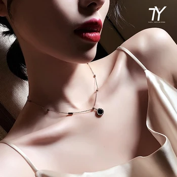 2020 klasičnih velike blagovne znamke, Roman digitalno črno rezin modni obesek ključnico verige korejskih žensk vratu verige nakit ogrlica
