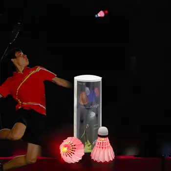 6pcs LED Badminton Shuttlecocks Žareče Badminton (z elektriko), ki se Uporablja za Športne Aktivnosti na Prostem Igrače, Darila Igre
