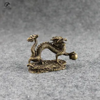 Antični Bronasti Ornament Kitajski Mitološka Žival Zmaj Kip Baker Številke Miniature Čisto Medenina Luckly Obtežilnik Za Papir Zbirka