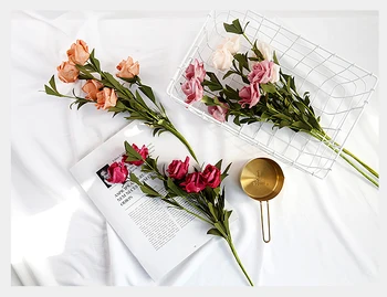 INS Slog Umetno Letnik Rose Tabela Dekoracijo Cvetje Za Kozmetiko Vino Foto Ozadje Fotografije Fotografia Fotografija