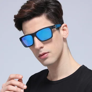 LongKeeper Moških Polarizirana sončna Očala Klasičnih Kvadratnih Vožnje Anti-Glare sončna Očala Letnik Športih na Prostem, Črna Očala za Moške