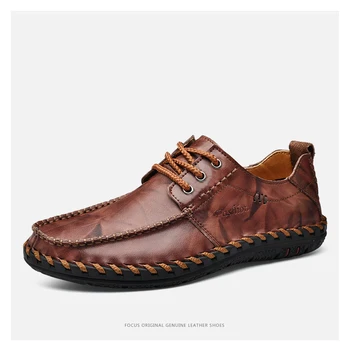 Novo Pomlad Jesen Moške Priložnostne čevlji Visoko Kakovostnih Ročno izdelanih Non-slip Ravno čevlji Modni Moccasins Pravega Usnja Moške Loafers