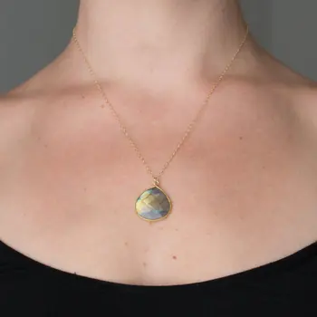 WT-N586Wholesale Novi trendi solze ogrlice za ženske naravnih labradorite zlato strim verige naravni kamen nakit, ogrlice