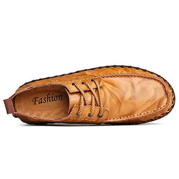 Novo Pomlad Jesen Moške Priložnostne čevlji Visoko Kakovostnih Ročno izdelanih Non-slip Ravno čevlji Modni Moccasins Pravega Usnja Moške Loafers