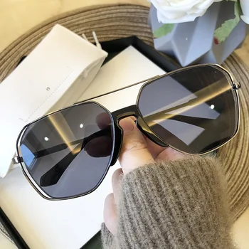 Visoko Qulity Prevelik Kvadratnih sončna Očala Moških Kovinski 2020 Modni odtenki Vožnje Očala Žensk Luksuzni Ženska sončna Očala Očala