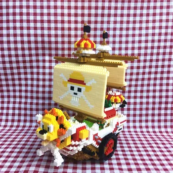 HC 9035 Anime Enem Kosu Luffy Sončni Piratske Ladje Čoln 3D Model DIY Mini Diamond Bloki, Opeke Stavbe Igrača za Otroke, št Polje