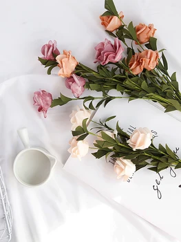 INS Slog Umetno Letnik Rose Tabela Dekoracijo Cvetje Za Kozmetiko Vino Foto Ozadje Fotografije Fotografia Fotografija
