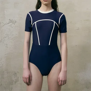 Kopalke Ženske Plaži Plus Velikost Kopalke 1 Kos 2021 Rashguard Korejski Novo Japonska Koreja Deklice Dolg Rokav Seksi Bikini