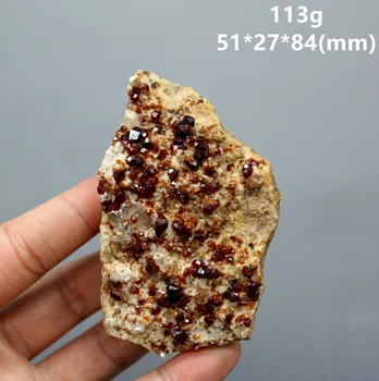 Naravni Granat mineralov vzorcu kamni in zdravilnimi kristali kristali kremena dragih kamnov